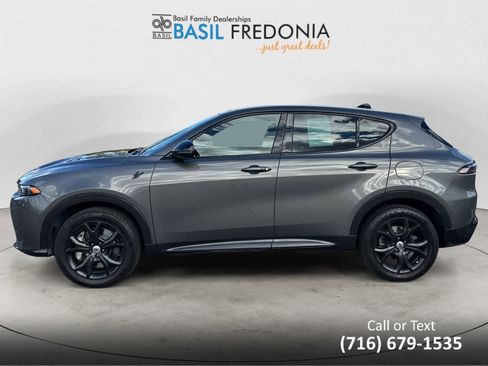 Used 2024 Dodge Hornet R/T w/ R/T Blacktop Package image 2