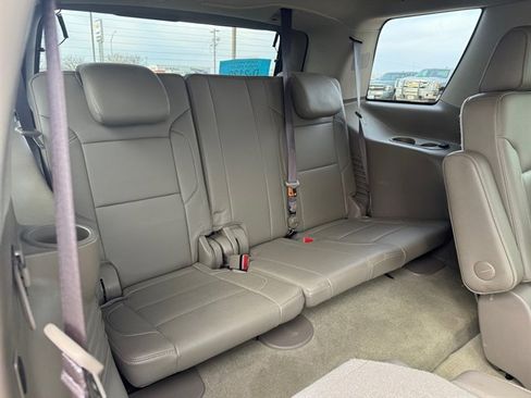 Used 2017 Chevrolet Tahoe LT w/ LT Signature Package image 17