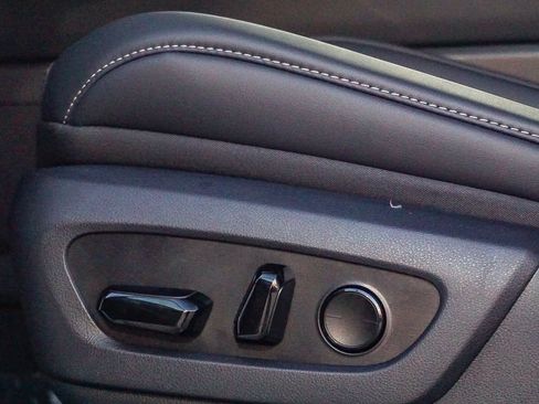 New 2026 Lexus TX 500h F SPORT Performance Premium image 21