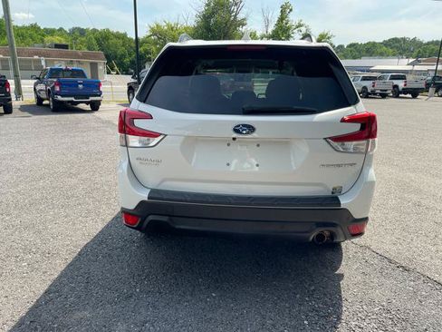 Used 2020 Subaru Forester Limited AWD/4WD image 6
