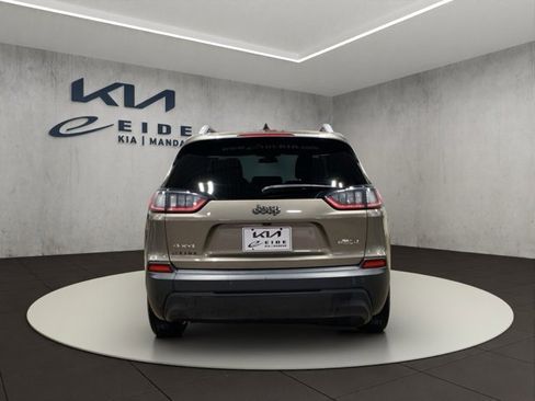 Used 2019 Jeep Cherokee Latitude w/ Popular Appearance Group image 6