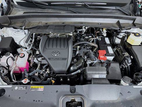 Certified 2025 Toyota Grand Highlander AWD image 30