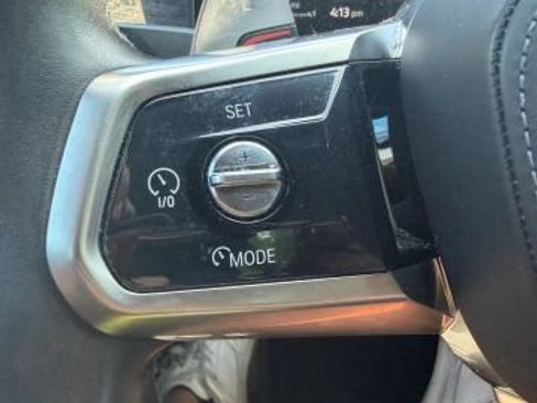 Used 2023 BMW 760i xDrive AWD/4WD image 20