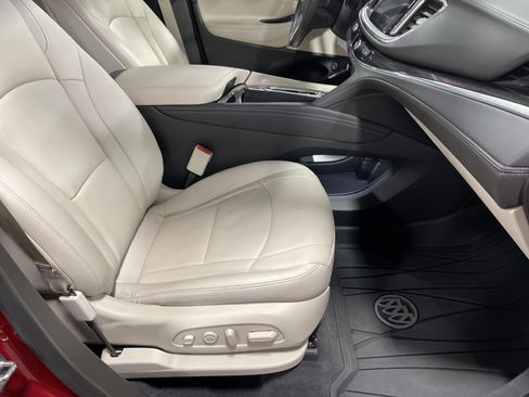 Used 2023 Buick Enclave Premium w/ Experience Buick Package image 15