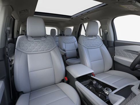 New 2026 Ford Explorer Platinum AWD/4WD image 11