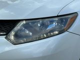 Used 2016 Nissan Rogue SV w/ SV Premium Package image 4