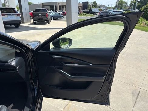 Used 2024 MAZDA CX-30 AWD 2.5 S w/ Select Sport Pkg image 30
