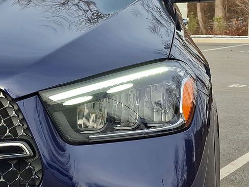 Used 2025 Mercedes-Benz GLE 450 GLE 450 image 9