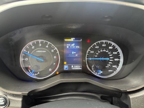 Used 2019 Subaru Ascent Limited AWD/4WD image 29