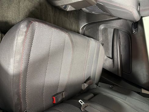 Used 2017 GMC Terrain SLE FWD image 18