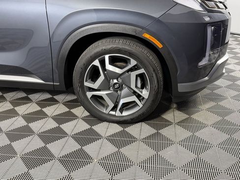 Used 2024 Hyundai Palisade Limited image 13