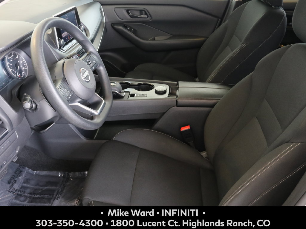 Used 2024 Nissan Rogue S AWD/4WD image 6