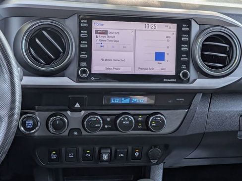 Used 2023 Toyota Tacoma TRD Sport w/ Advanced Technology Package image 14