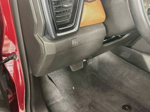 Used 2023 GMC Canyon AT4 AWD/4WD image 16