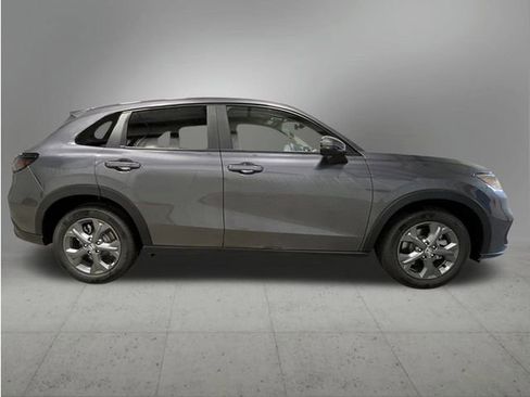 New 2026 Honda HR-V LX image 7