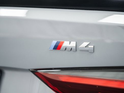 Used 2024 BMW M4 Coupe w/ Executive Package image 10