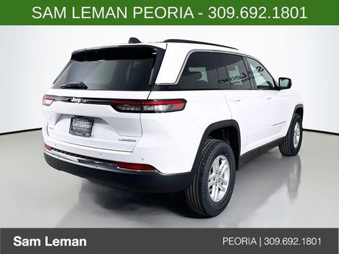 New 2025 Jeep Grand Cherokee Laredo image 7