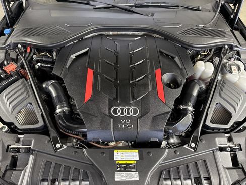 Used 2023 Audi S8 w/ S8 Executive Package AWD/4WD image 27
