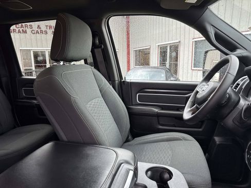 Used 2026 RAM 2500 Big Horn AWD/4WD image 10