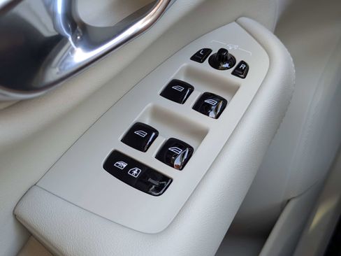 New 2026 Volvo XC90 B6 Ultra image 23