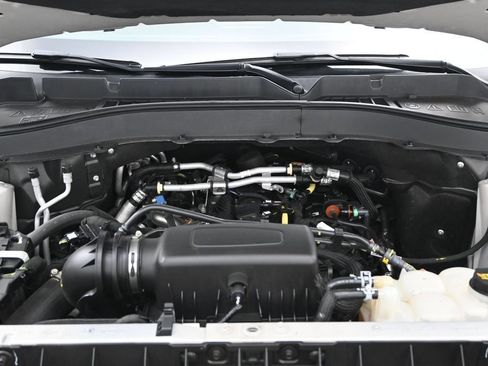 Used 2021 Ford Explorer XLT RWD image 5