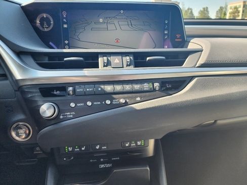 Used 2021 Lexus ES 350 F Sport w/ Special Edition image 40