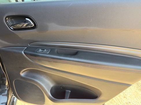 Used 2025 Dodge Durango GT AWD/4WD image 41