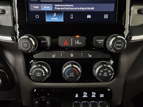 New 2026 RAM 1500 Big Horn AWD/4WD image 21