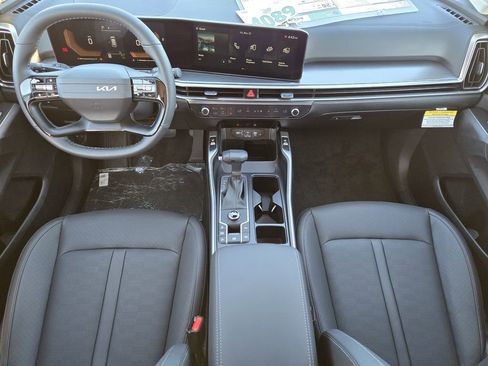 New 2026 Kia Sorento S w/ S Panoramic Sunroof Package FWD image 19