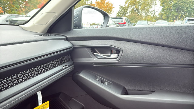 New 2026 Honda Accord LX image 18