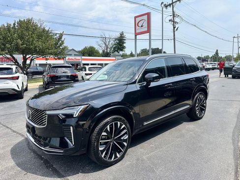 Used 2025 Volvo XC90 B6 Plus AWD/4WD image 6