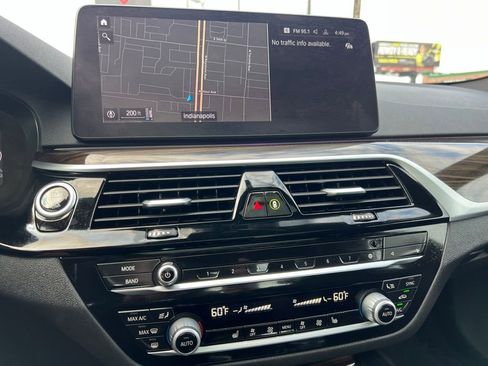 Used 2023 BMW 530e xDrive 530e iPerformance image 45