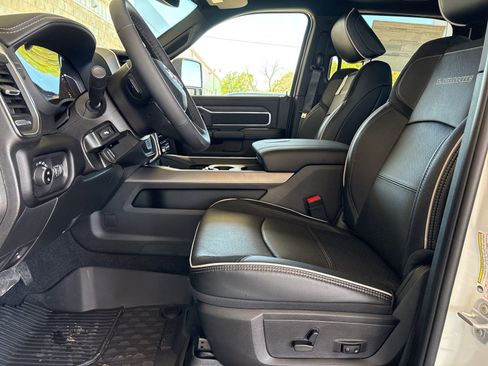New 2026 RAM 3500 Laramie AWD/4WD image 16
