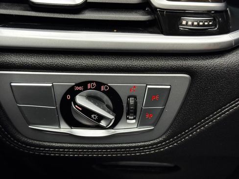 Used 2020 BMW 740i RWD image 31