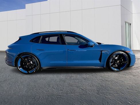 Used 2024 Porsche Taycan GTS image 8