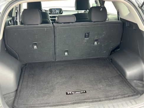 Used 2019 Hyundai Tucson SEL FWD image 18