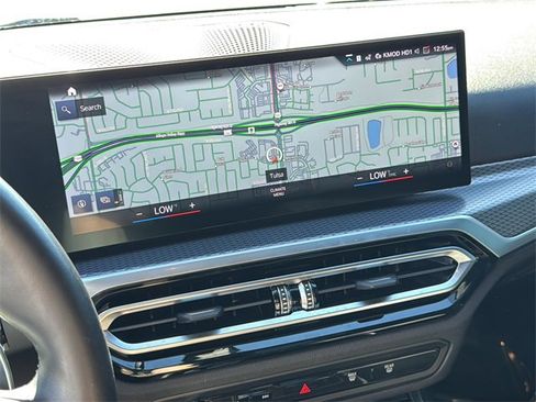 Used 2023 BMW 330i Sedan w/ M Sport Package image 18