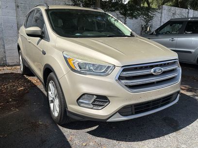 Used 2017 Ford Escape SE w/ Equipment Group 201A