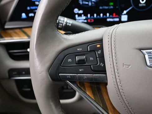 Used 2023 Cadillac Escalade Sport Platinum image 15