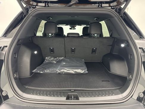 New 2026 Chevrolet Equinox LT w/ Convenience Package II image 29