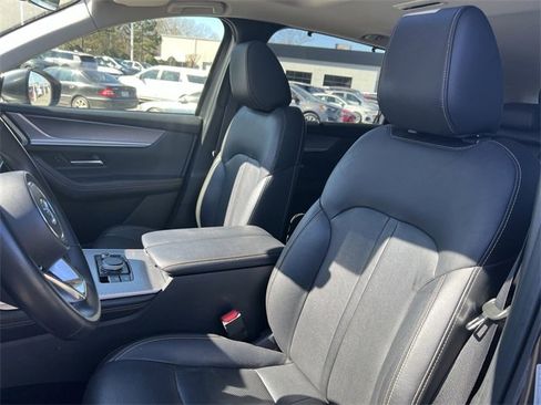 Used 2024 MAZDA CX-90 3.3 Turbo w/ Preferred Plus image 11