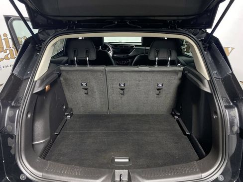 Certified 2023 Buick Encore GX Preferred w/ Cold Weather Comfort Package AWD/4WD image 22