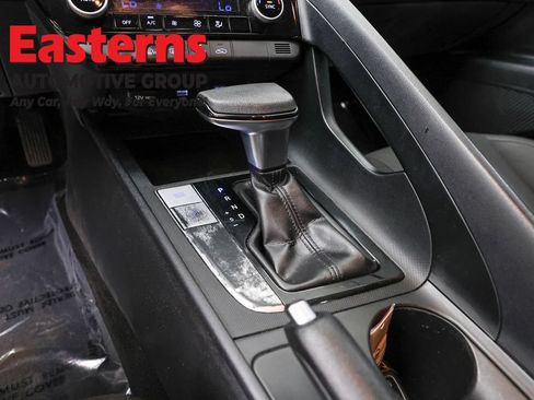 Used 2021 Hyundai Elantra SEL FWD image 13