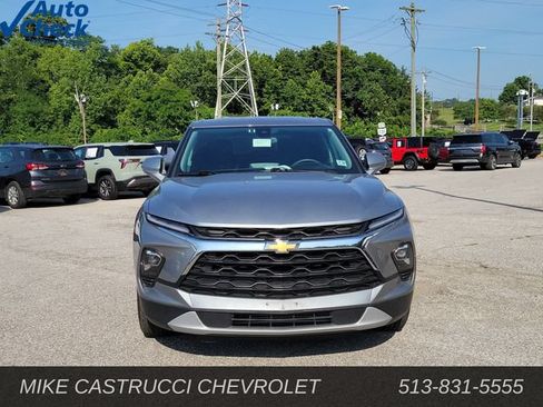 Used 2025 Chevrolet Blazer LT AWD/4WD image 8