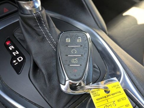 Used 2018 Chevrolet Camaro LT image 22