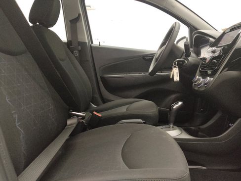 Used 2019 Chevrolet Spark LT FWD image 21