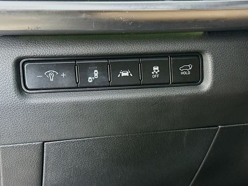 Used 2020 Kia Telluride SX w/ Towing Package FWD image 17