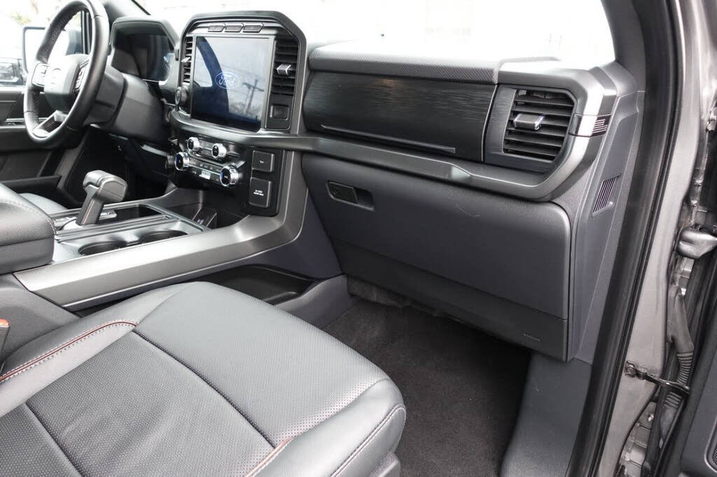 Used 2024 Ford F150 XLT w/ XLT Black Appearance Package AWD/4WD image 37