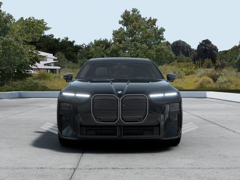 New 2027 BMW i7 xDrive50 w/ Executive Package AWD/4WD image 3