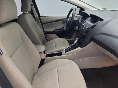 Used 2018 Ford Focus SE image 21